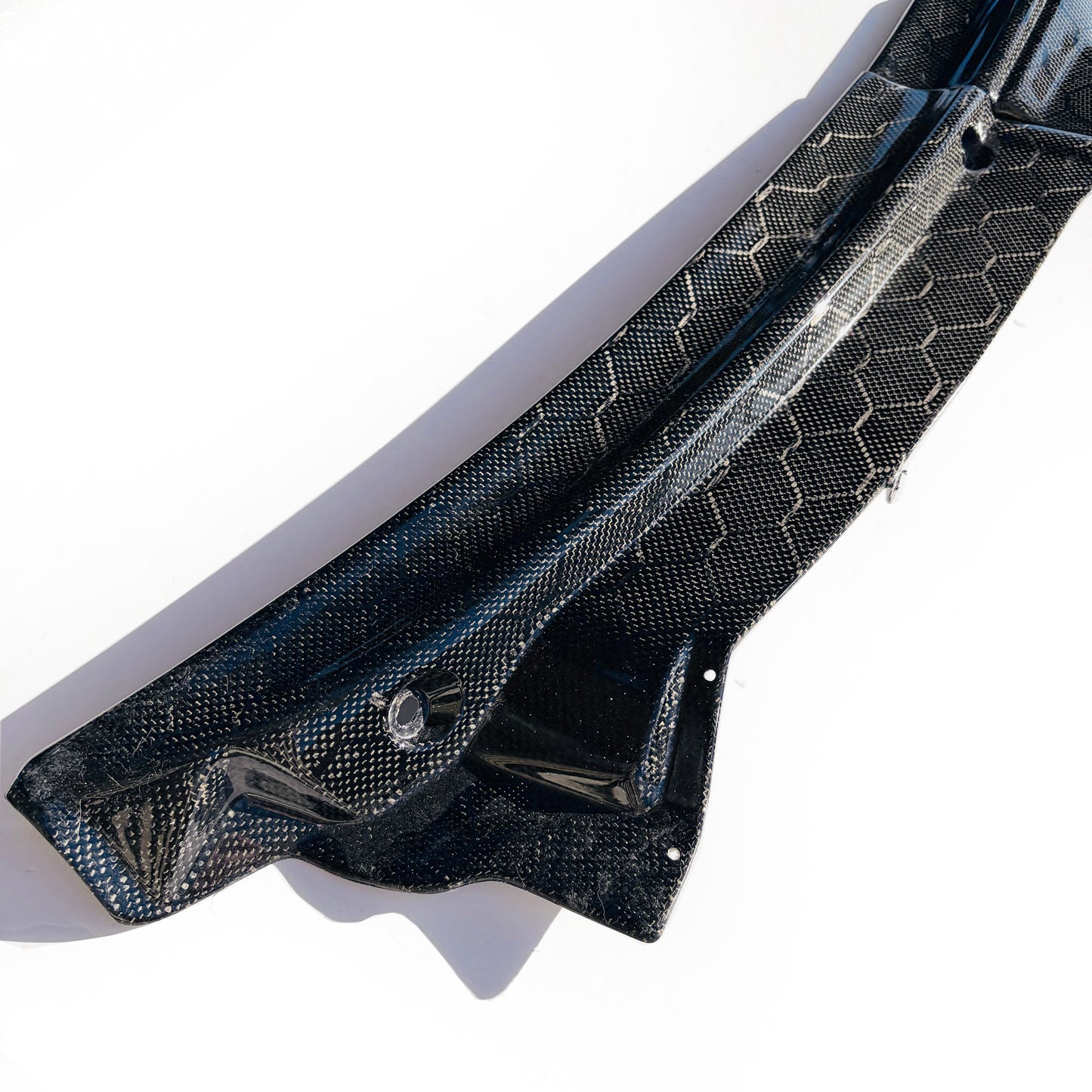 ZThirtyTwo Windshield Clow Trim Set Hex Weave Carbon Fiber